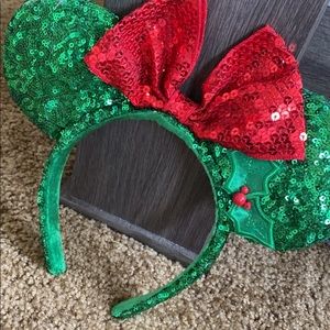 Minnie Christmas ears
